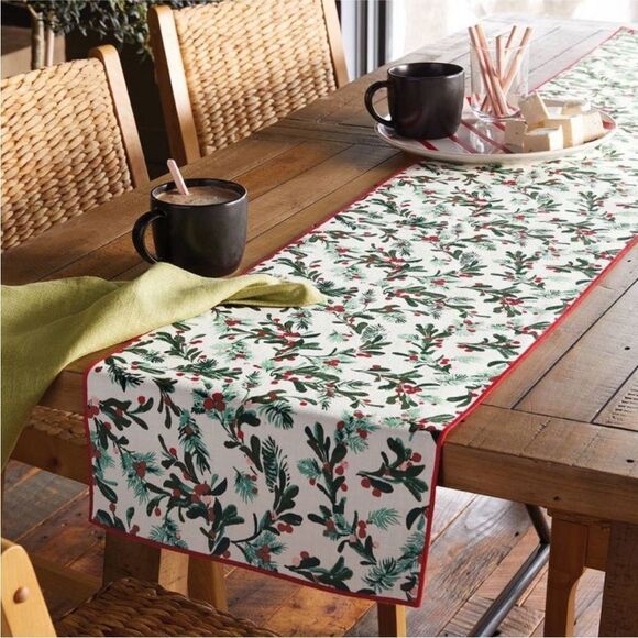 Christmas Berries Reversible Table Runner - Picture 4 of 6